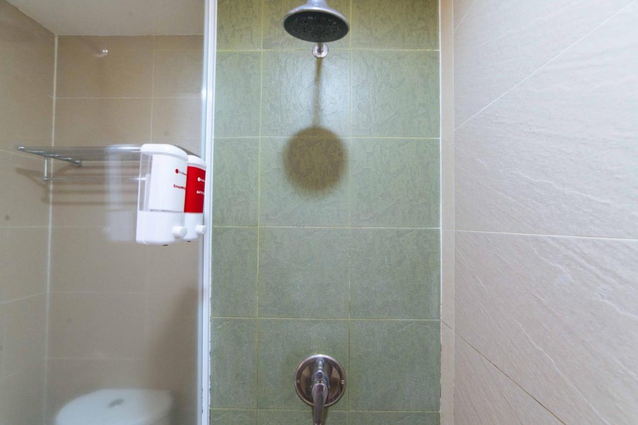 فندق Reddoorz Premium @ The Ritz Garden Oases Davao City الغرفة الصورة